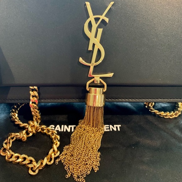 Saint Laurent Kate Tassel Chain Wallet - Picture 5 of 12